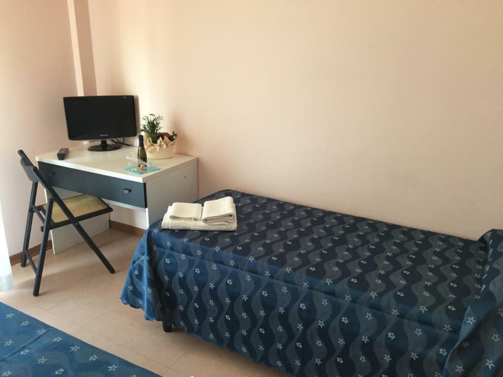 Hotel Ville De Paris Riccione Eksteriør billede