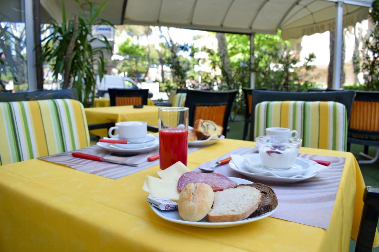 Hotel Ville De Paris Riccione Eksteriør billede